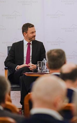 [VIDEO] Premier w Bratysławie: Europa musi walczyć o swoje tradycyjne wartości, na których była zbudowana Unia Europejska